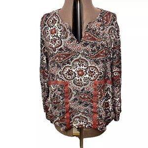 Cato. Size XL. Rayon V-Neck Pullover. Lace Accents. Paisley. Redish. B116